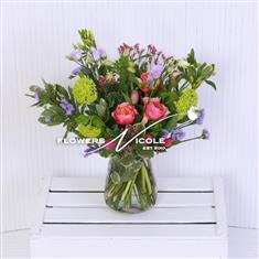 Springtime Mum Bouquet