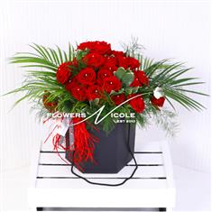 Red Rose Hatbox with Diamonte